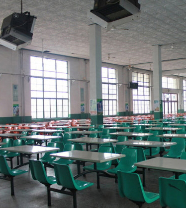 �W(xu��)Уʳ��һ��